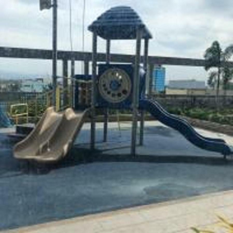 Cubao Manhattanheights Unit 11A Tower B, 2Br 马尼拉 外观 照片