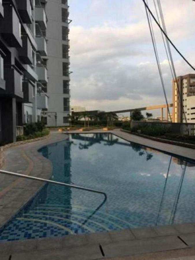 Cubao Manhattanheights Unit 11A Tower B, 2Br 马尼拉 外观 照片