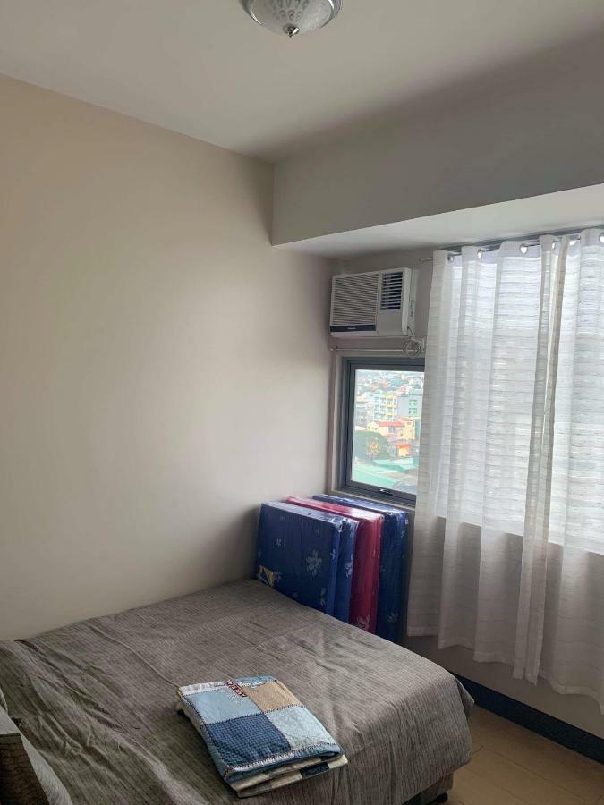 Cubao Manhattanheights Unit 11A Tower B, 2Br 马尼拉 外观 照片